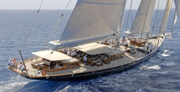 S/Y Athos - 62m Hoek Schooner